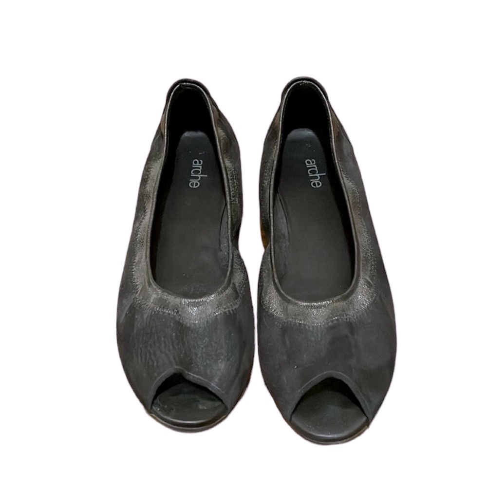 Arche Black Nubuck Peeptoe Ballerina Flats with Black Leather Trim. EUC. Size 8